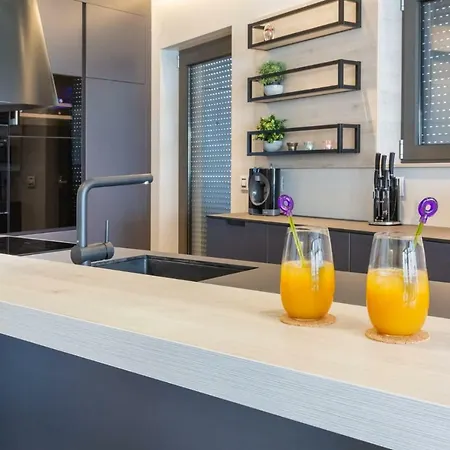 Appartamento Luxury Marastina With Jacuzzi & Pool