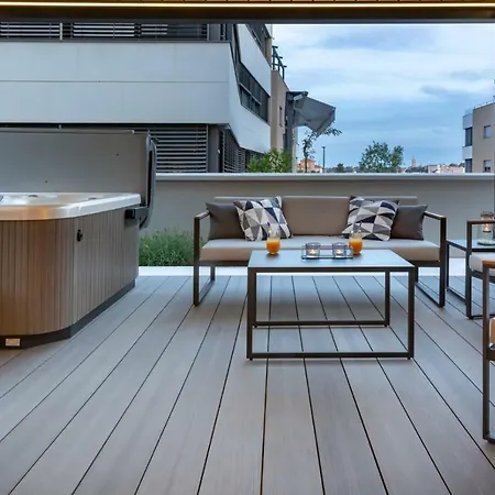 Appartamento Luxury Marastina With Jacuzzi & Pool *