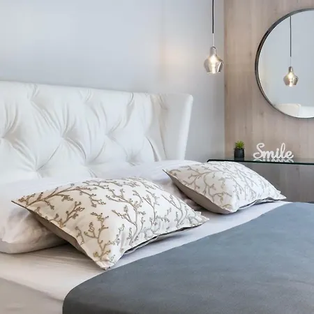 Luxury Marastina With Jacuzzi & Pool Apartamento Zadar