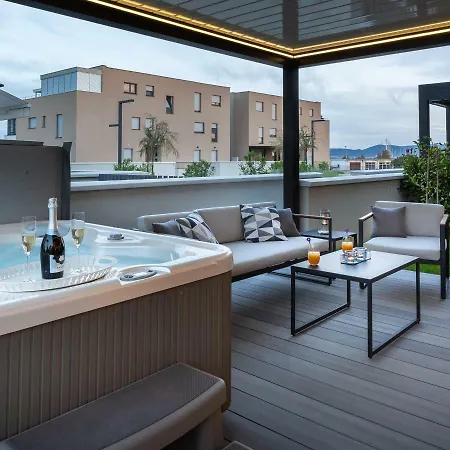 Appartamento Luxury Marastina With Jacuzzi & Pool *